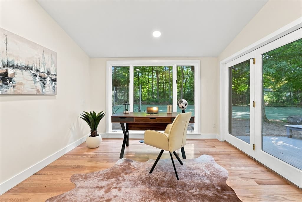 20 Longfellow Rd, Holyoke MA 01040 photo 30