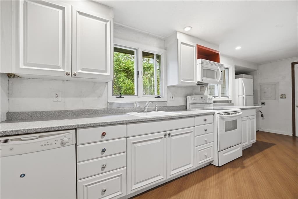 Single Family Residence at 7 Victoria Avenue, Rutland MA 01543, Rutland, photo 21 of 38