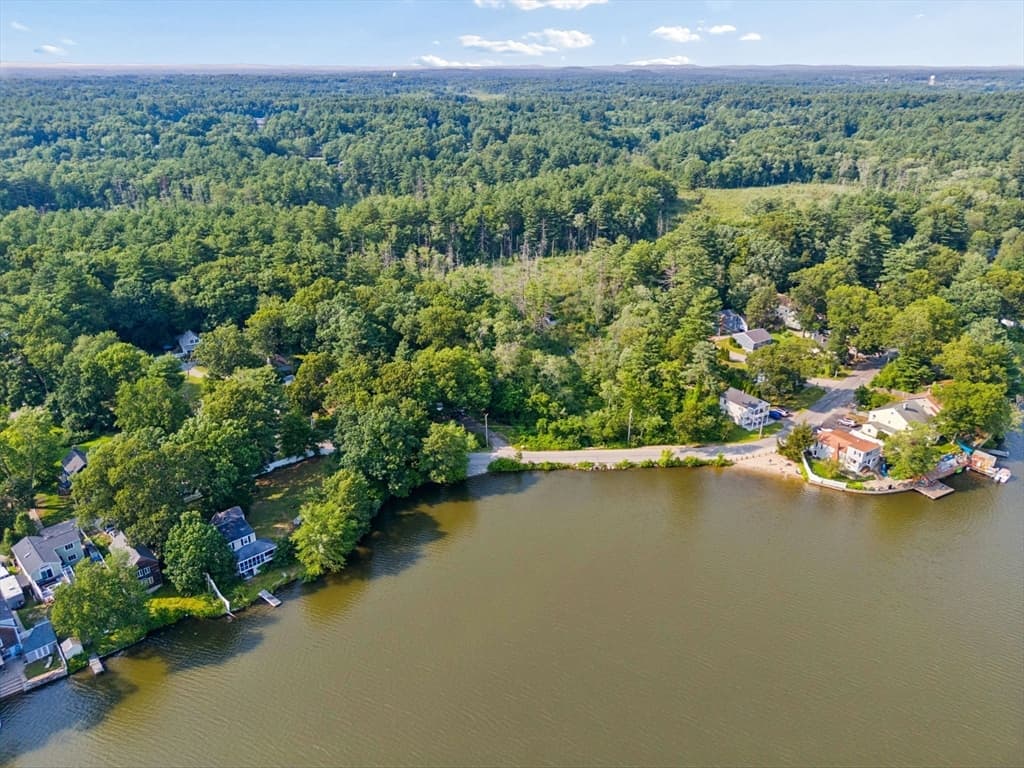 70 Mirror Lake Ave, Norfolk MA 02056 photo 36