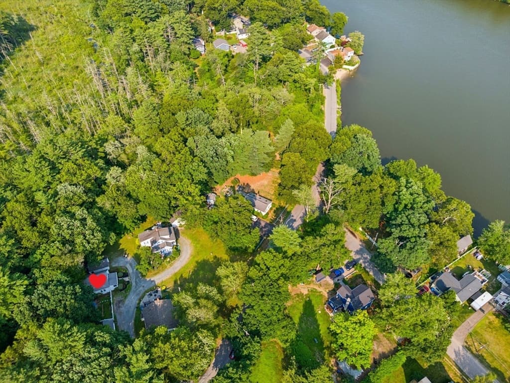 70 Mirror Lake Ave # 70, Norfolk MA 02056 photo 5