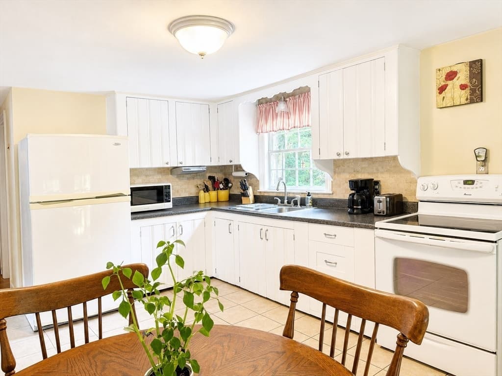 76 Andover Rd, Billerica MA 01821 photo 19