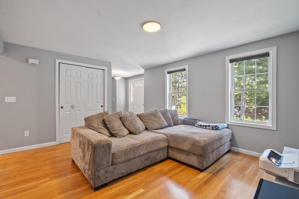 23 Black Cat Rd, Plymouth MA 02360 photo 11