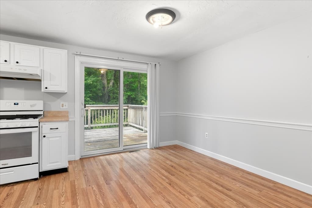 801 Washington St # 8, Pembroke MA 02359 photo 8