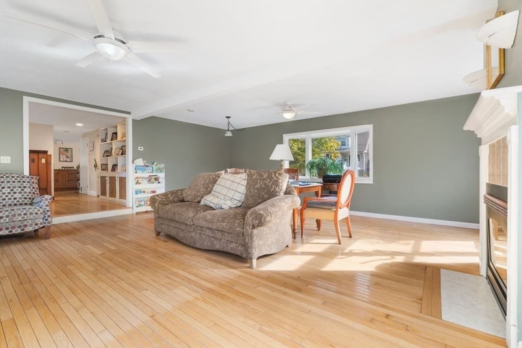59 Norval Ave, Stoneham MA 02180 photo 7