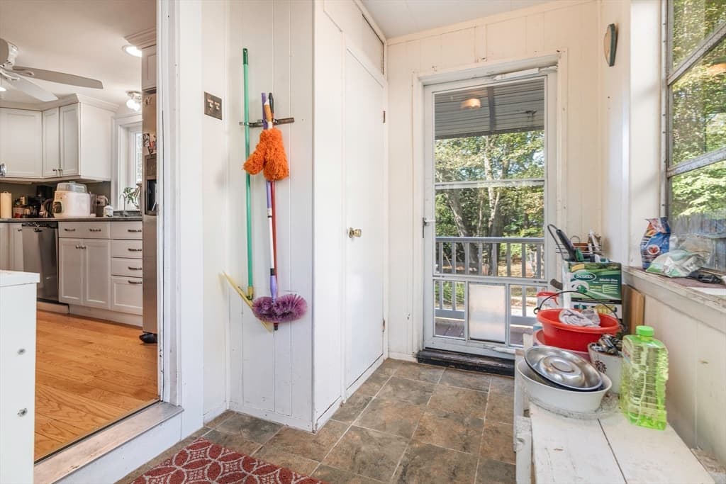 59 Norval Ave, Stoneham MA 02180 photo 30