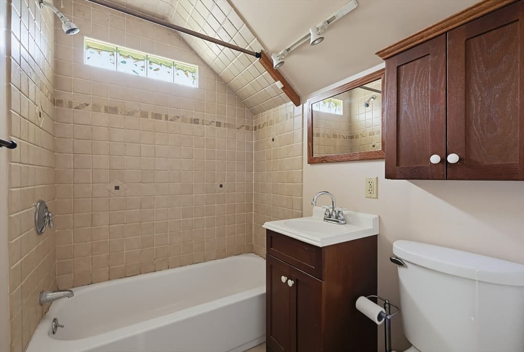 640 Pulaski Blvd, Bellingham MA 02019 photo 28
