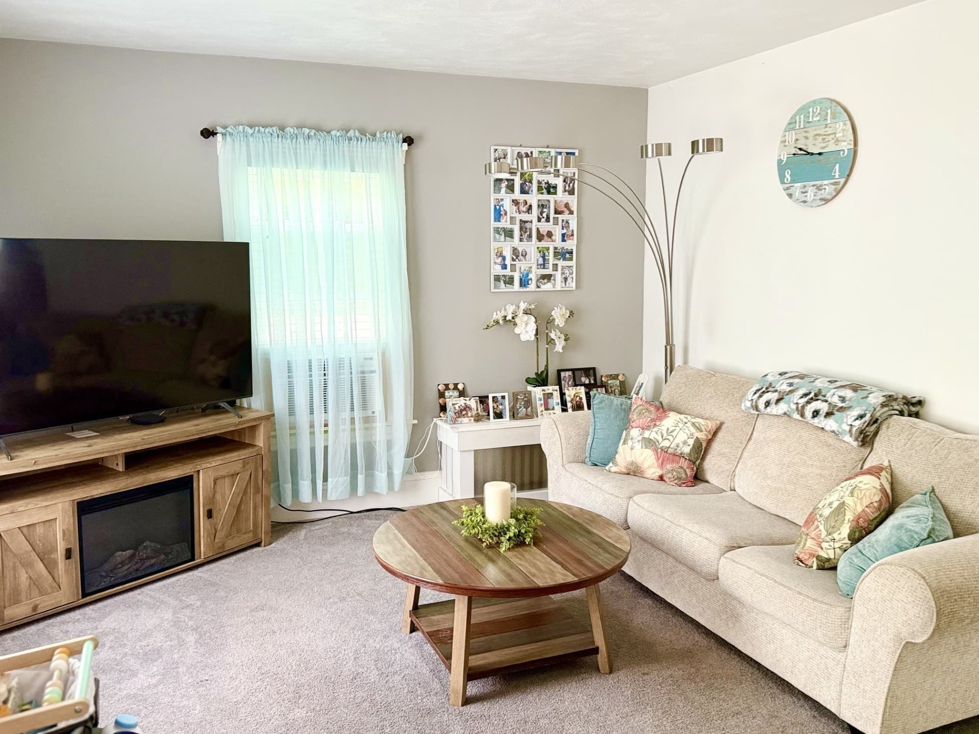 Single Family Residence at 79 Edson St, Brockton MA 02302, photo 3 of 22