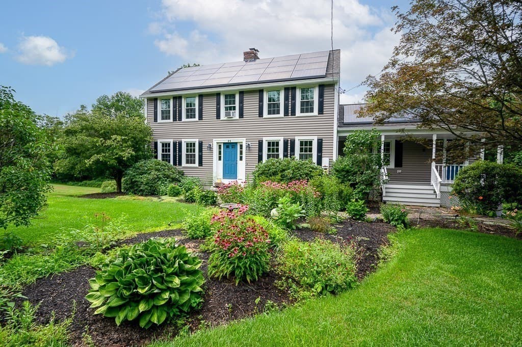 85 Millbury Rd, Oxford MA 01540 photo 2