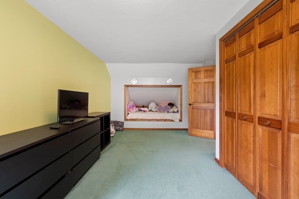 85 Millbury Rd, Oxford MA 01540 photo 24