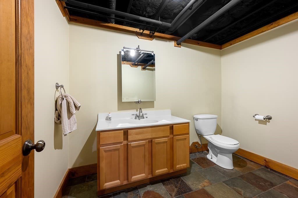 85 Millbury Rd, Oxford MA 01540 photo 33