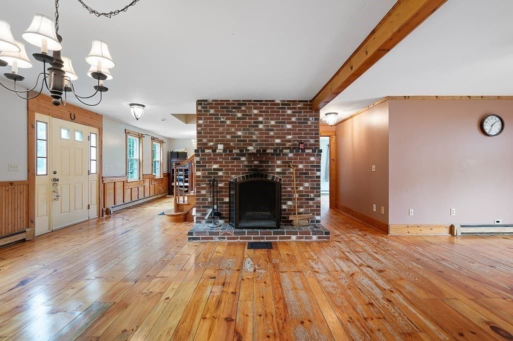 85 Millbury Rd, Oxford MA 01540 photo 14