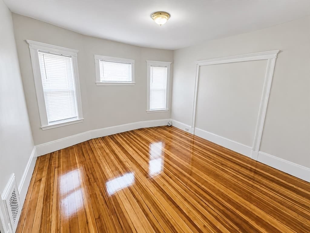 109 Capen St, Boston MA 02124 photo 19