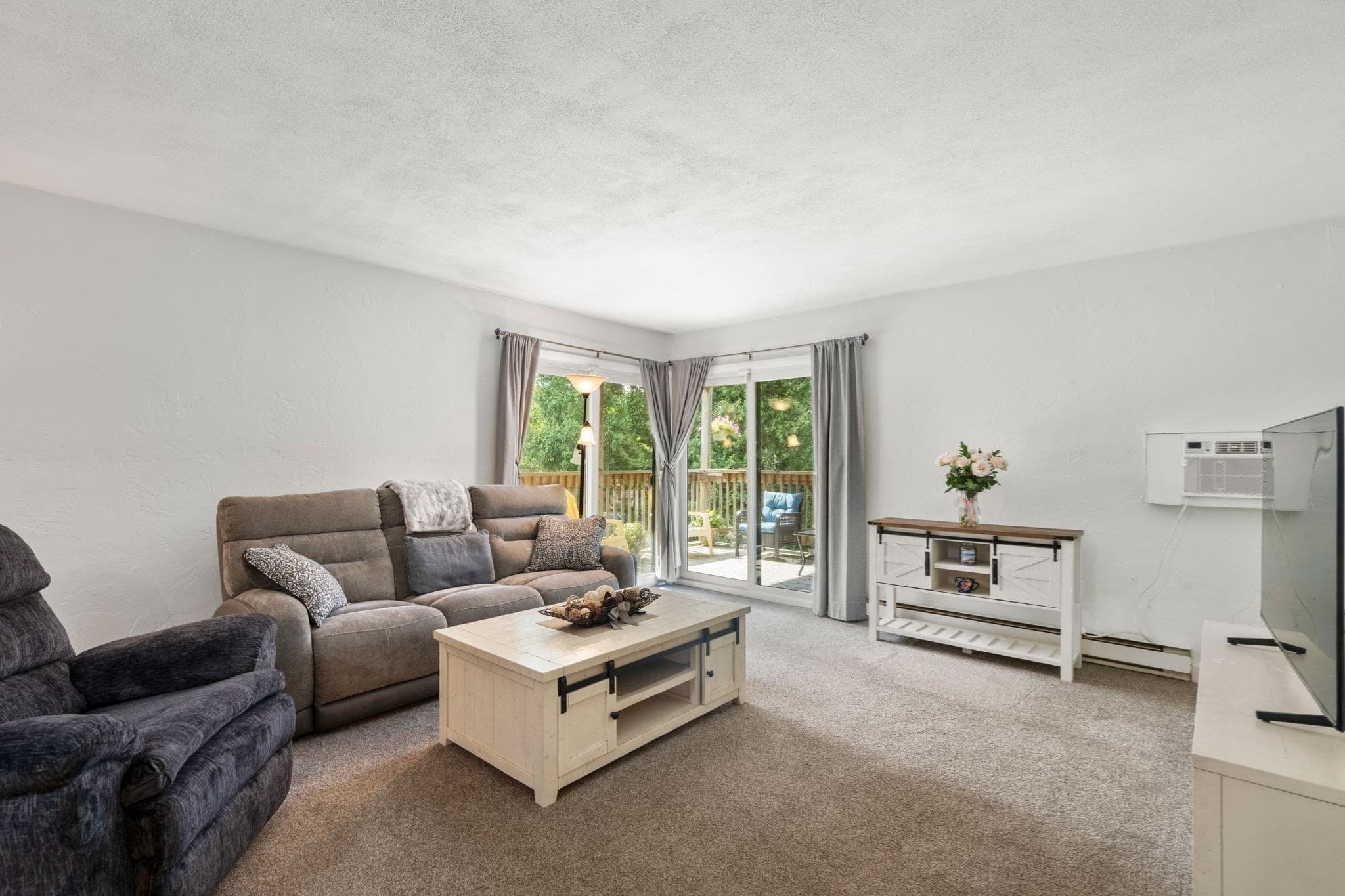 Condominium at 980 Plain St # 14, Marshfield MA 02050, Marshfield, photo 7 of 24