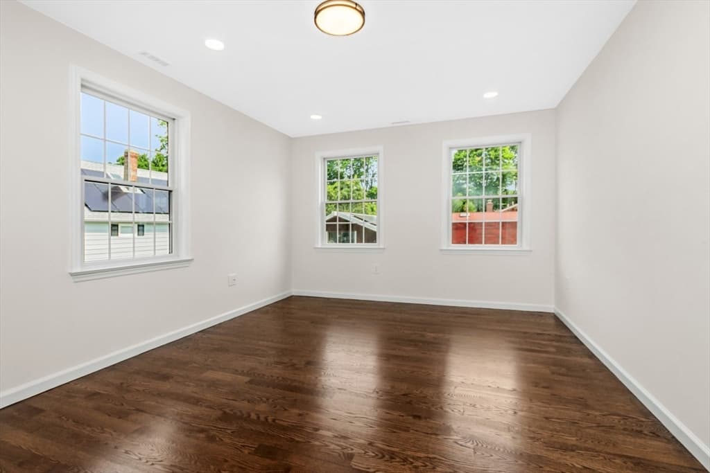 11 Kernwood Ave, Beverly MA 01915 photo 27