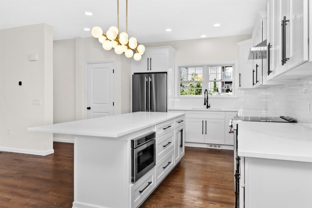 11 Kernwood Ave, Beverly MA 01915 photo 6