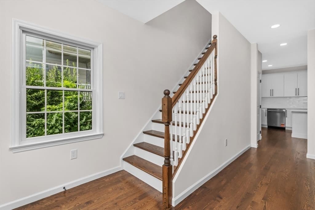 11 Kernwood Ave, Beverly MA 01915 photo 13