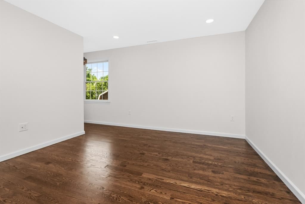 11 Kernwood Ave, Beverly MA 01915 photo 22
