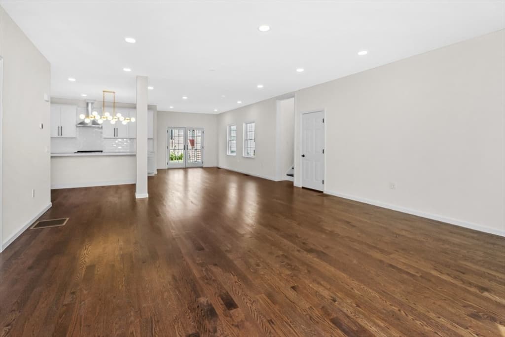 11 Kernwood Ave, Beverly MA 01915 photo 7