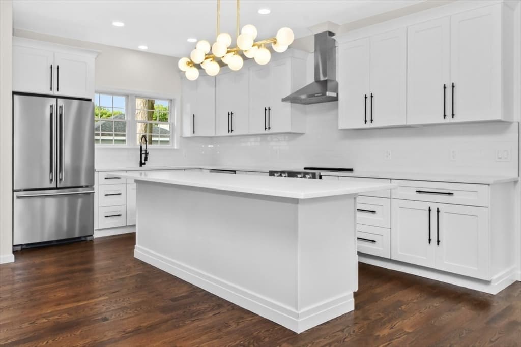 11 Kernwood Ave, Beverly MA 01915 photo 3