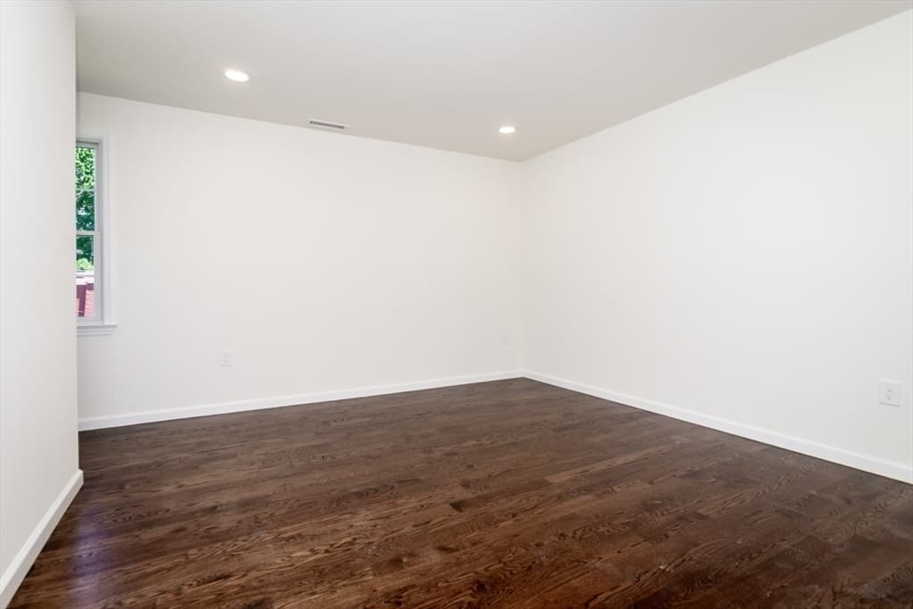 11 Kernwood Ave, Beverly MA 01915 photo 24