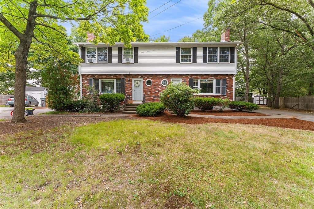 27 Quincy Ave # 27, Dedham MA 02026 photo 2