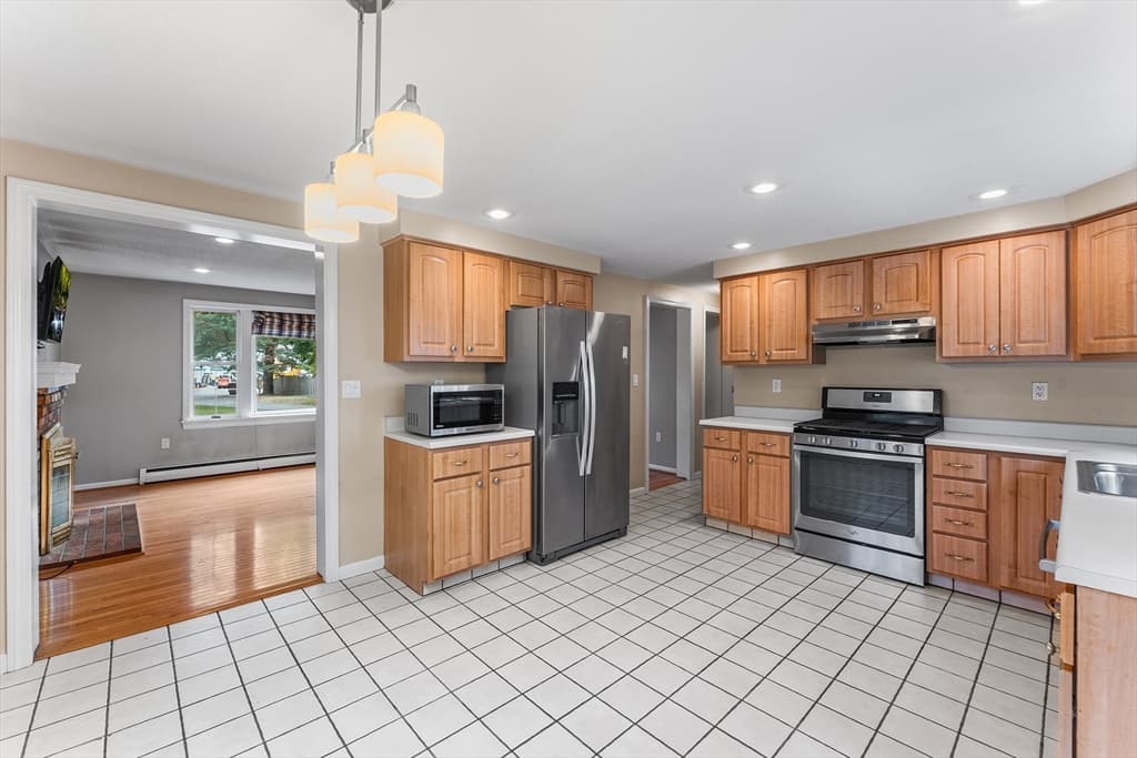 27 Quincy Ave # 27, Dedham MA 02026 photo 8