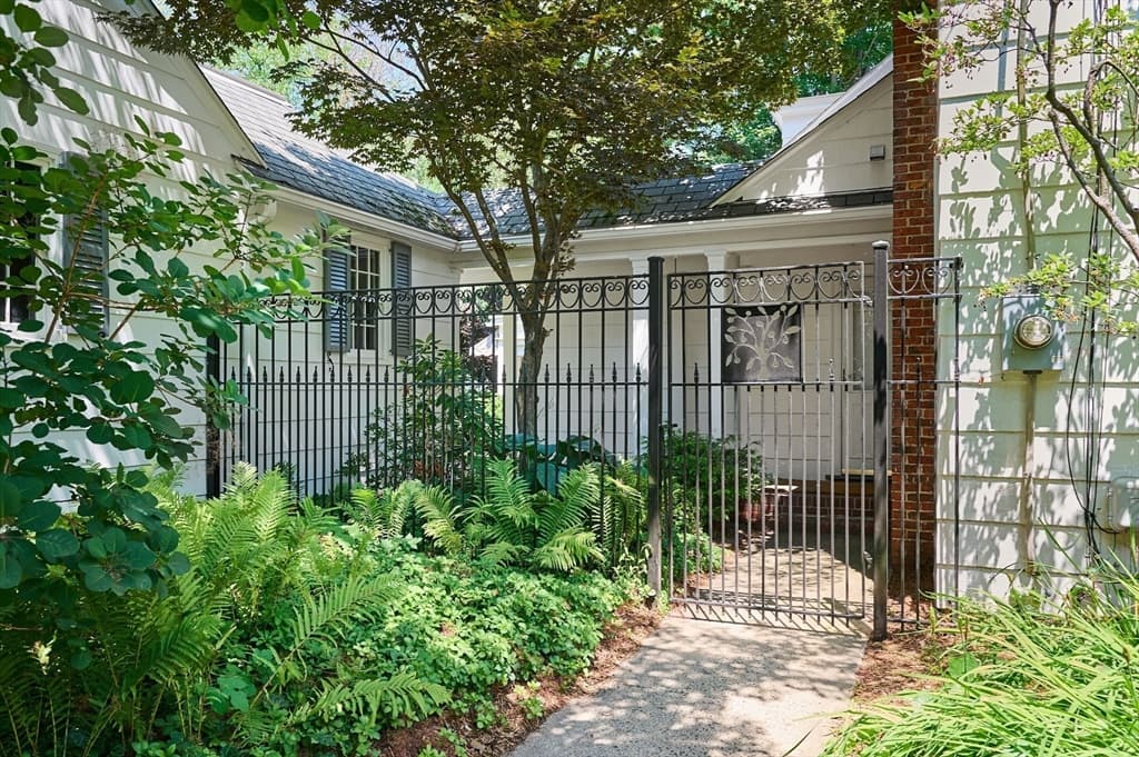 15 Barrett Place, Northampton MA 01060 photo 30