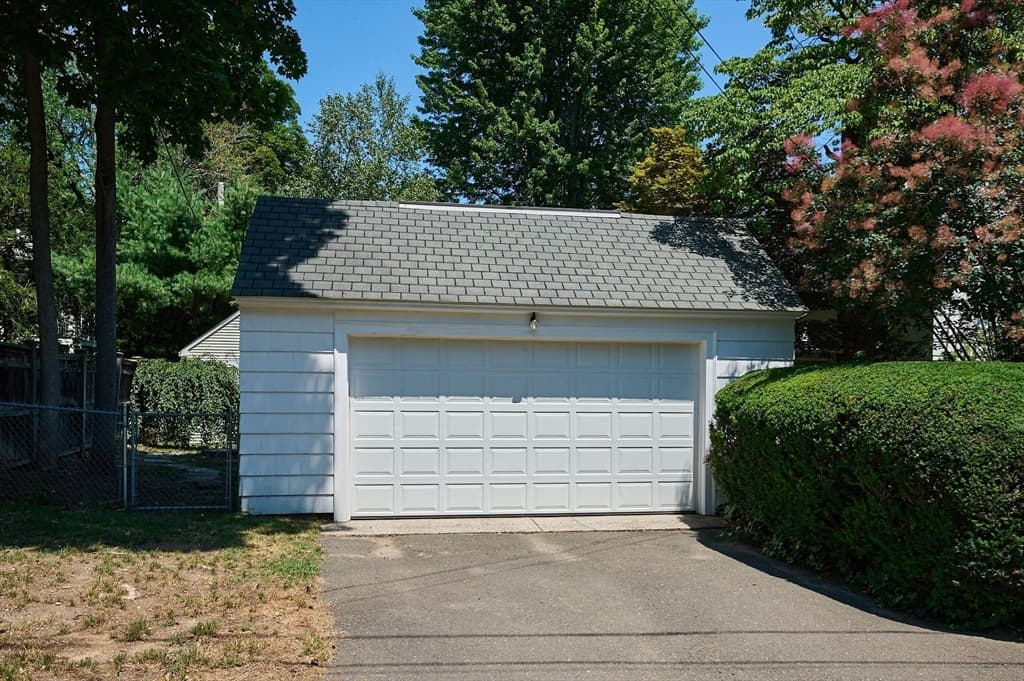 15 Barrett Place, Northampton MA 01060 photo 35