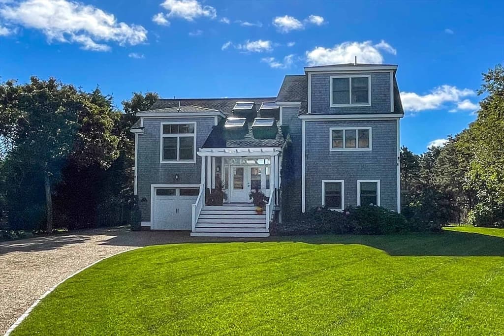Single Family Residence at 7 Katama Dr, Edgartown MA 02539, Edgartown, photo 38 of 38