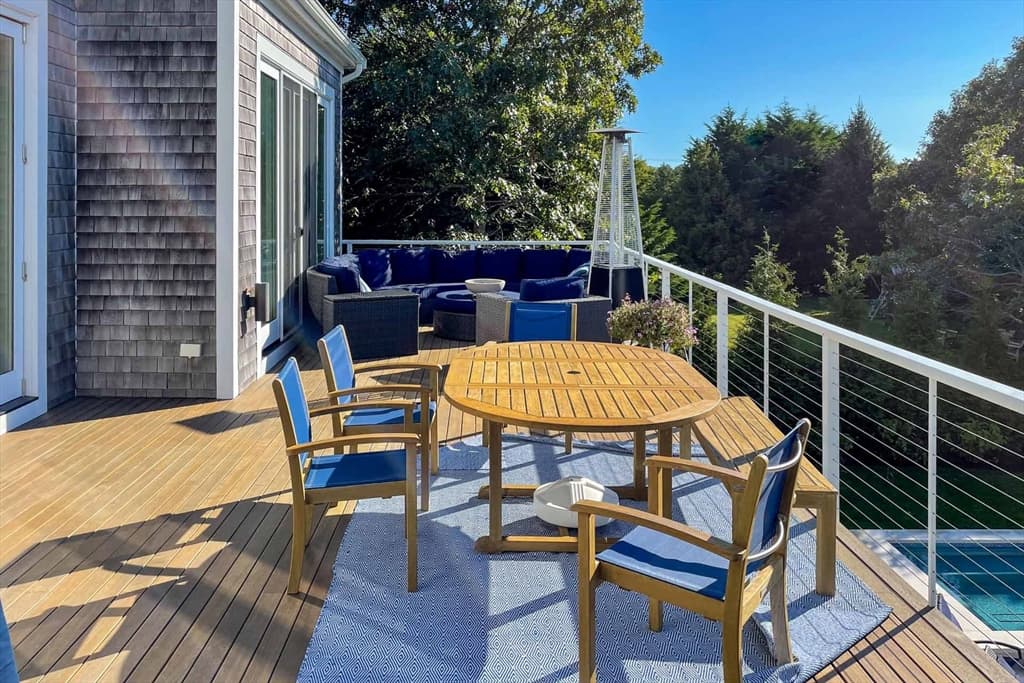 Single Family Residence at 7 Katama Dr, Edgartown MA 02539, Edgartown, photo 14 of 38