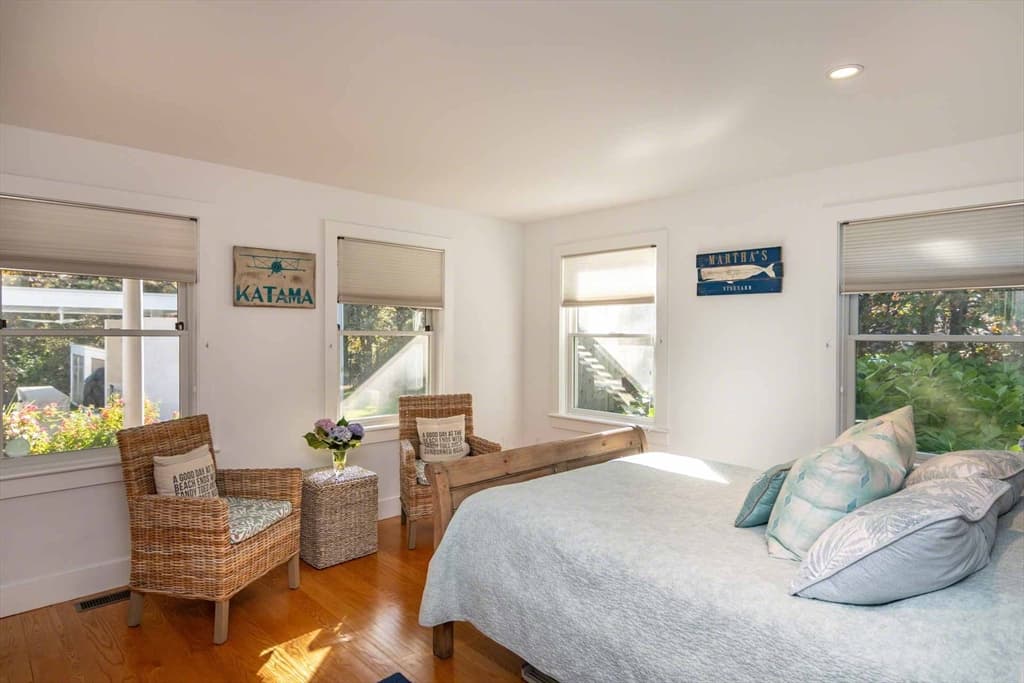 Single Family Residence at 7 Katama Dr, Edgartown MA 02539, Edgartown, photo 25 of 38