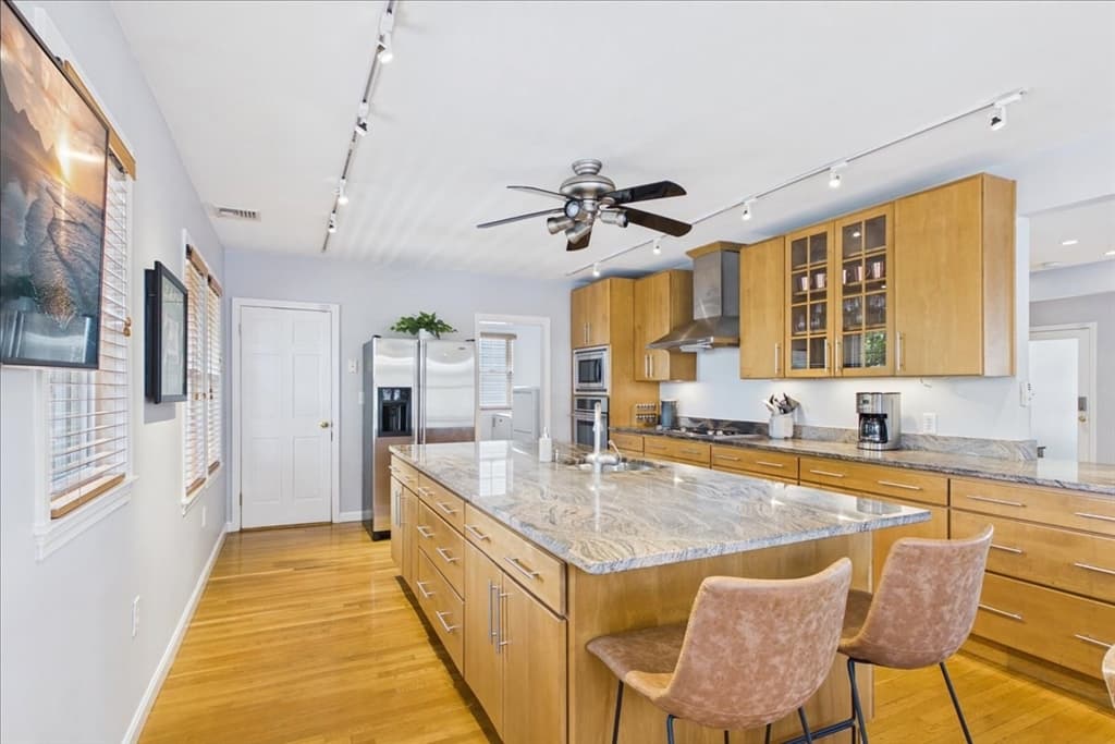 52 Boutwell St # 2, Boston MA 02122 photo 19