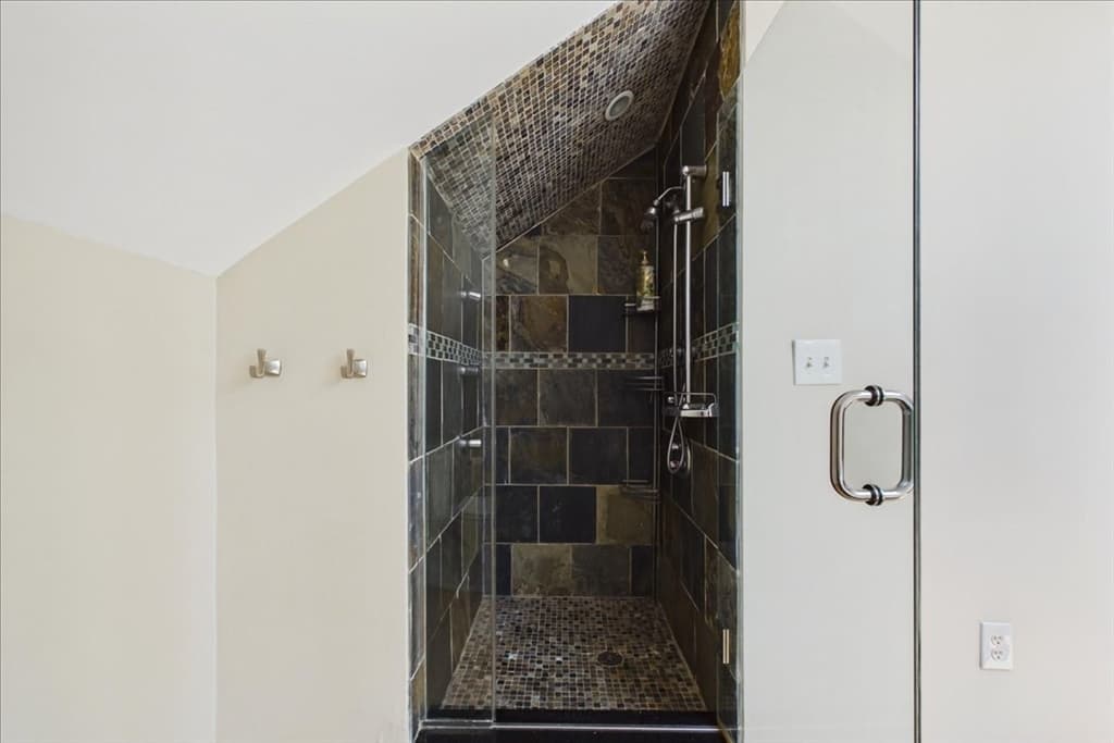52 Boutwell St # 2, Boston MA 02122 photo 35