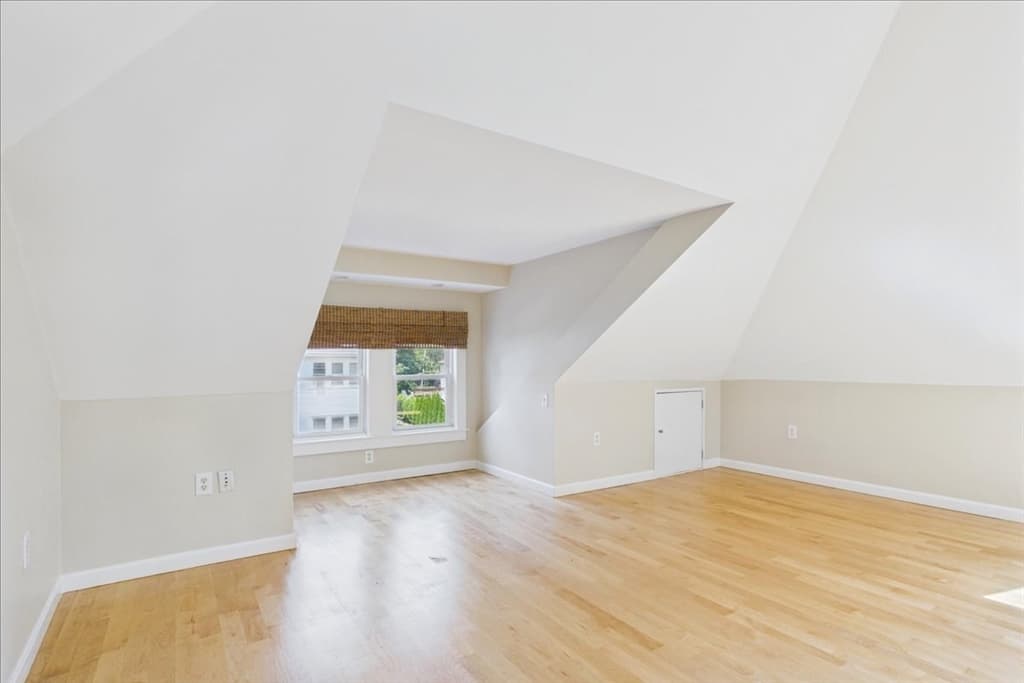 52 Boutwell St # 2, Boston MA 02122 photo 31