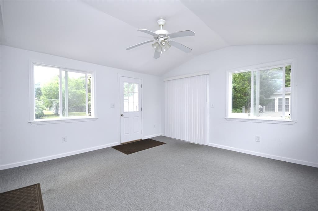 24 Leisurewoods Dr, Rockland MA 02370 photo 6