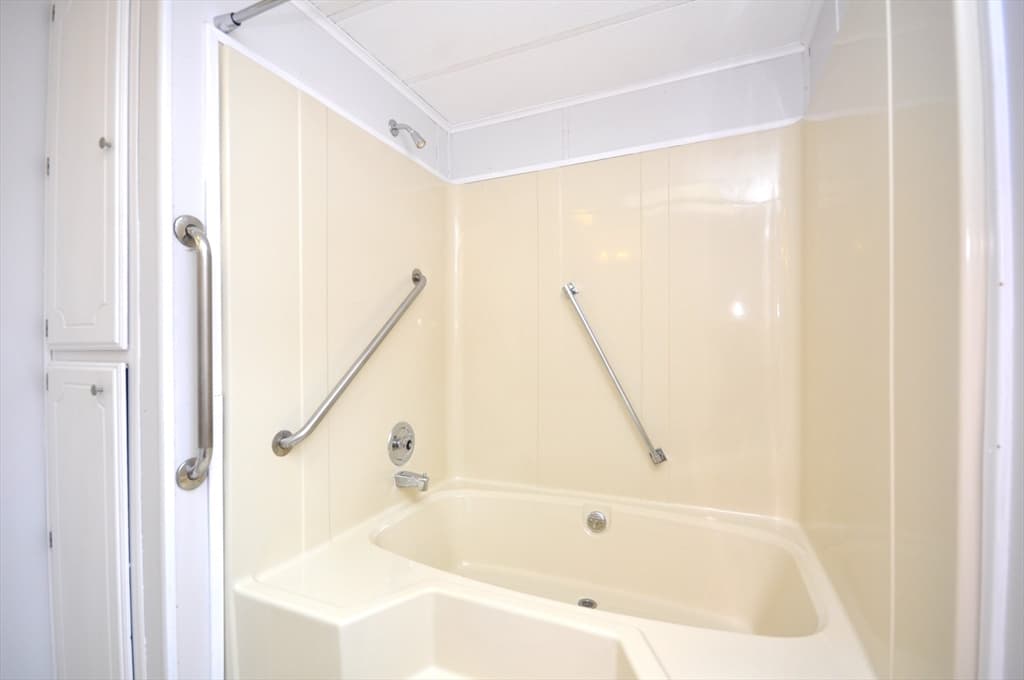 24 Leisurewoods Dr, Rockland MA 02370 photo 10