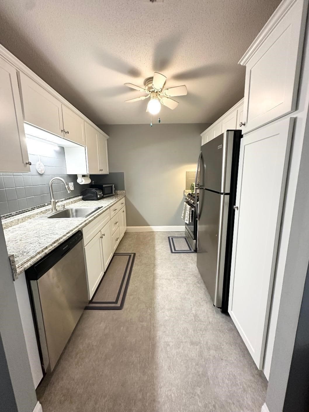 3 Greenbriar Drive # 204, North Reading MA 01864