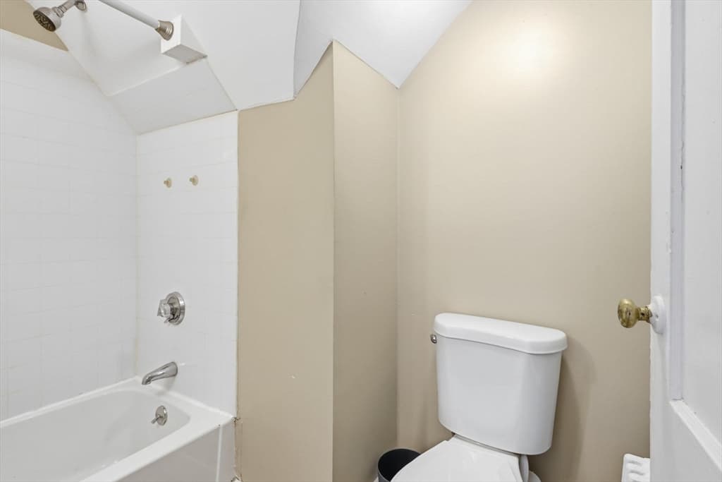 43 Hampden St, Ludlow MA 01056 photo 16