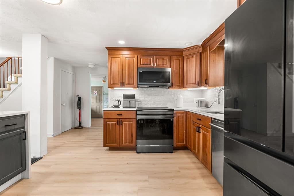 64 Spring View Drive, Lynn MA 01904 photo 6