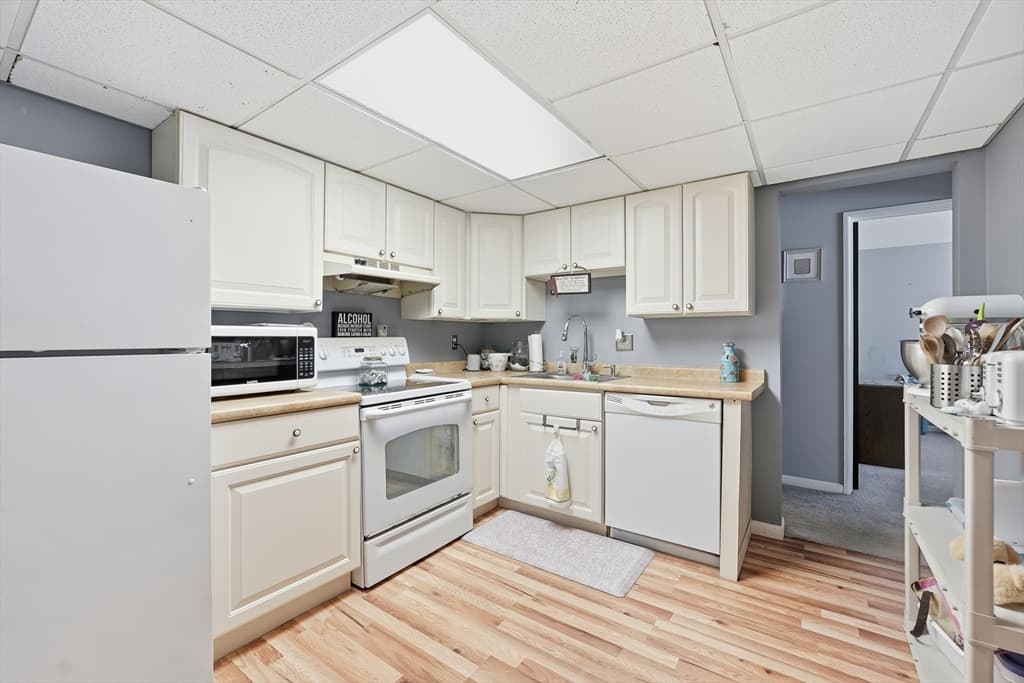 59 School St # B2, Northborough MA 01532 photo 16