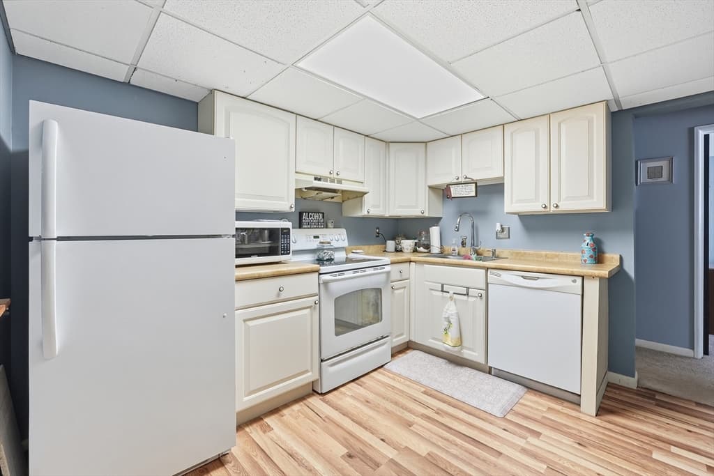59 School St # B2, Northborough MA 01532 photo 12