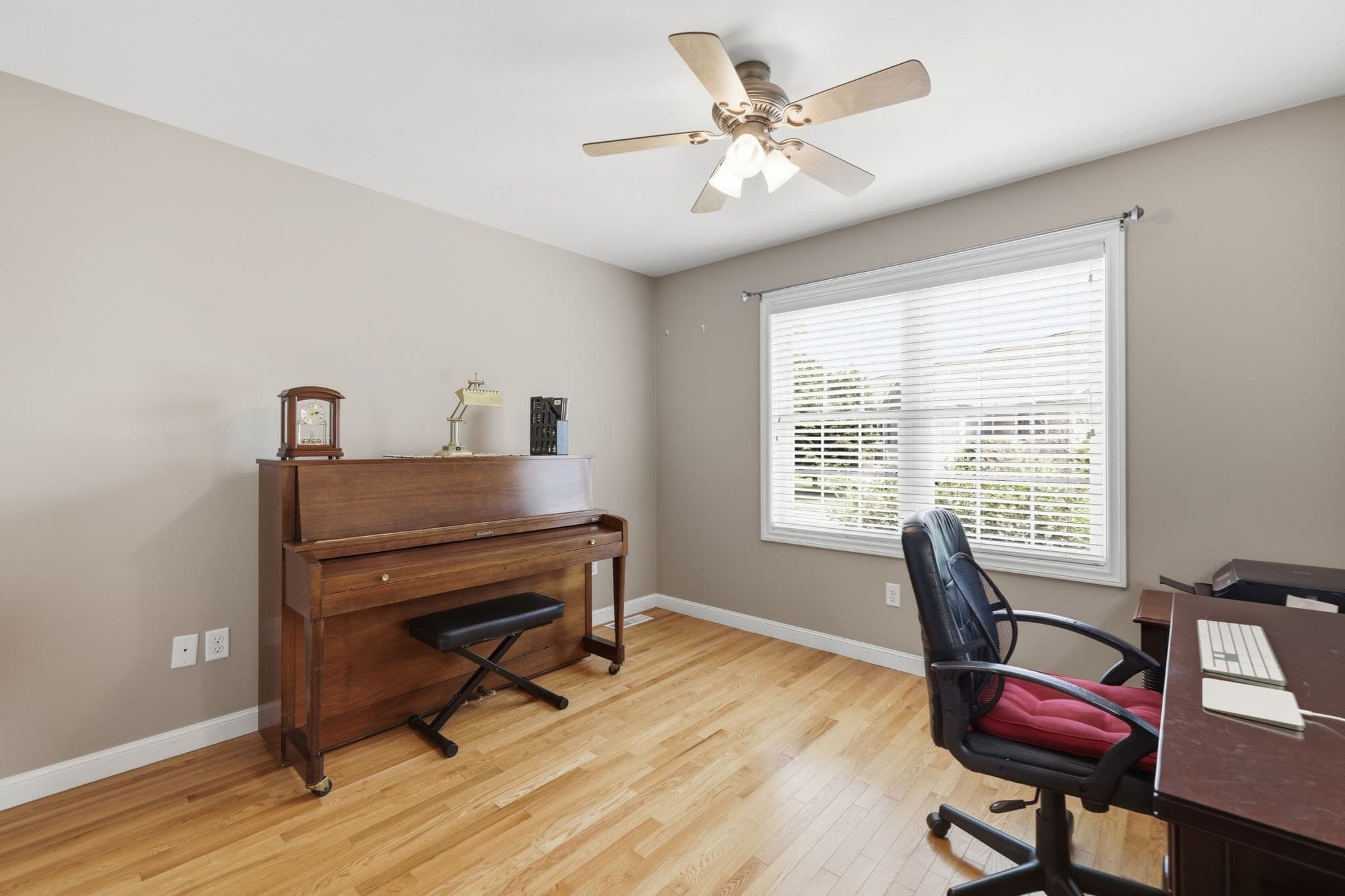 Condominium at 39 Russell Farm Dr # 39, Methuen MA 01844, Methuen, photo 26 of 42
