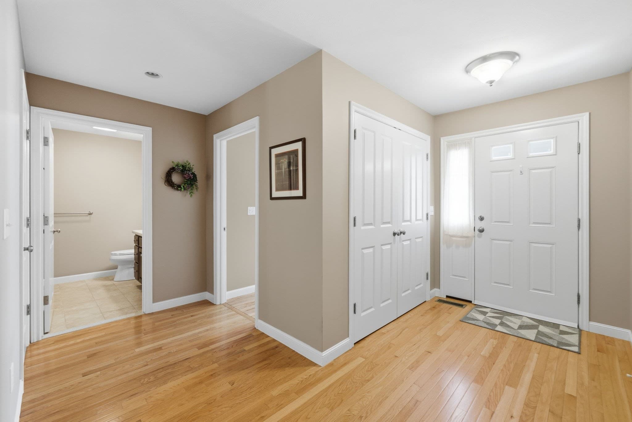 Condominium at 39 Russell Farm Dr # 39, Methuen MA 01844, Methuen, photo 36 of 42