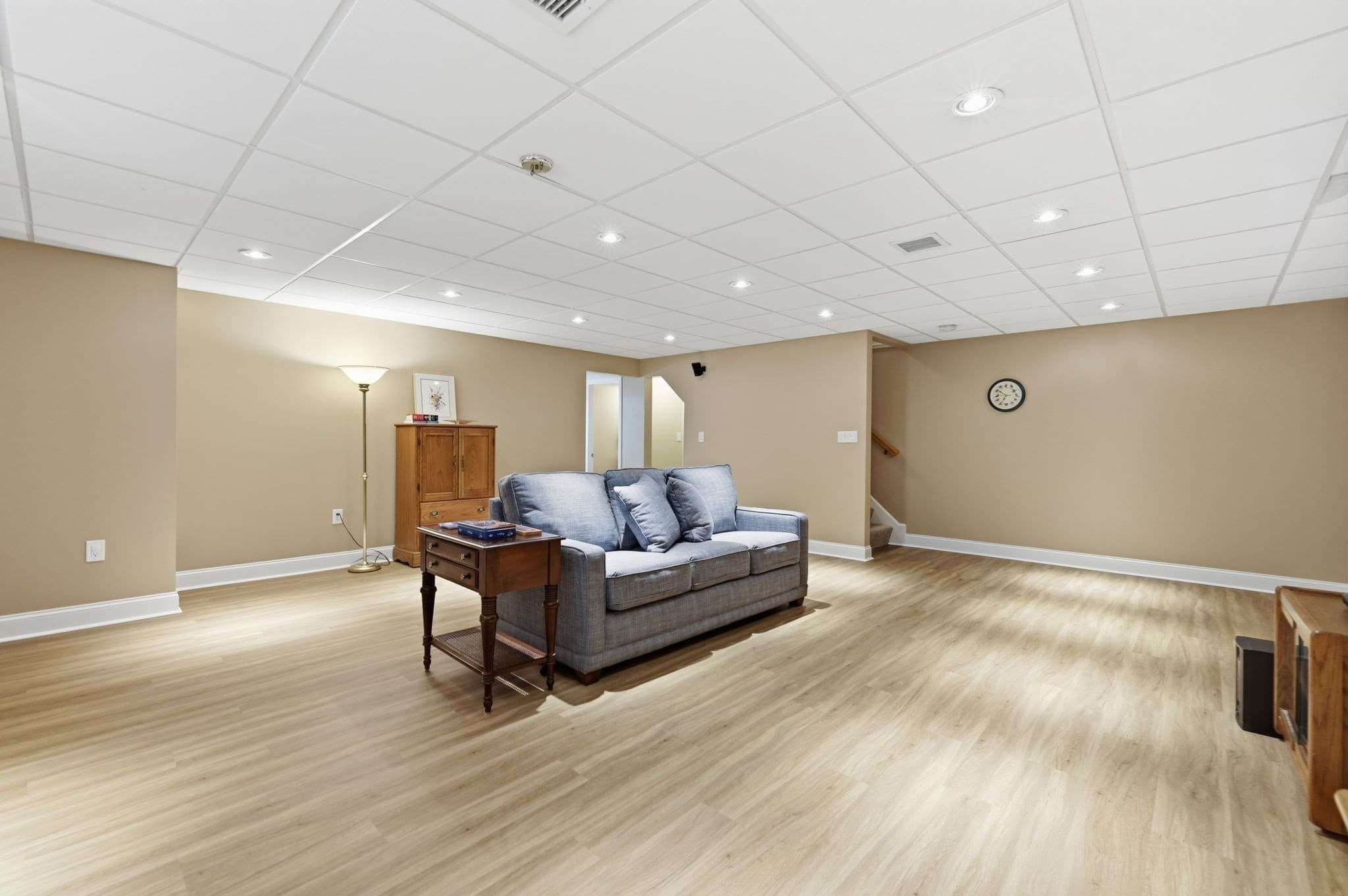 Condominium at 39 Russell Farm Dr # 39, Methuen MA 01844, Methuen, photo 33 of 42