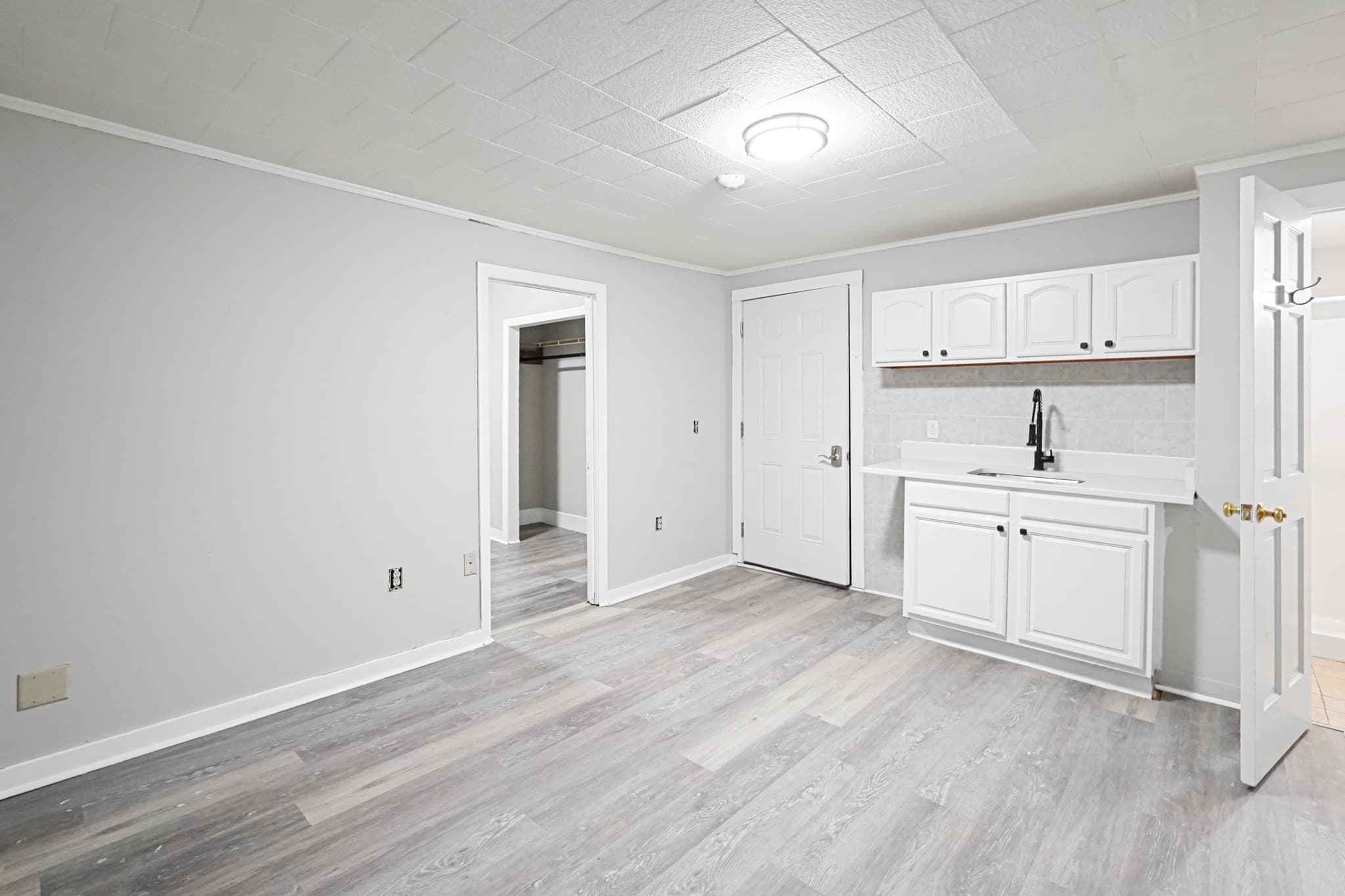 5-9 Family at 168 Lunenburg St, Fitchburg MA 01420, Fitchburg, photo 8 of 38