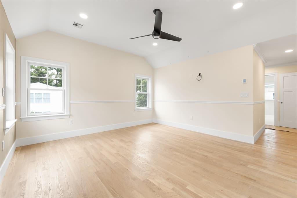 54 Hawthorn Ave, Needham MA 02492 photo 20