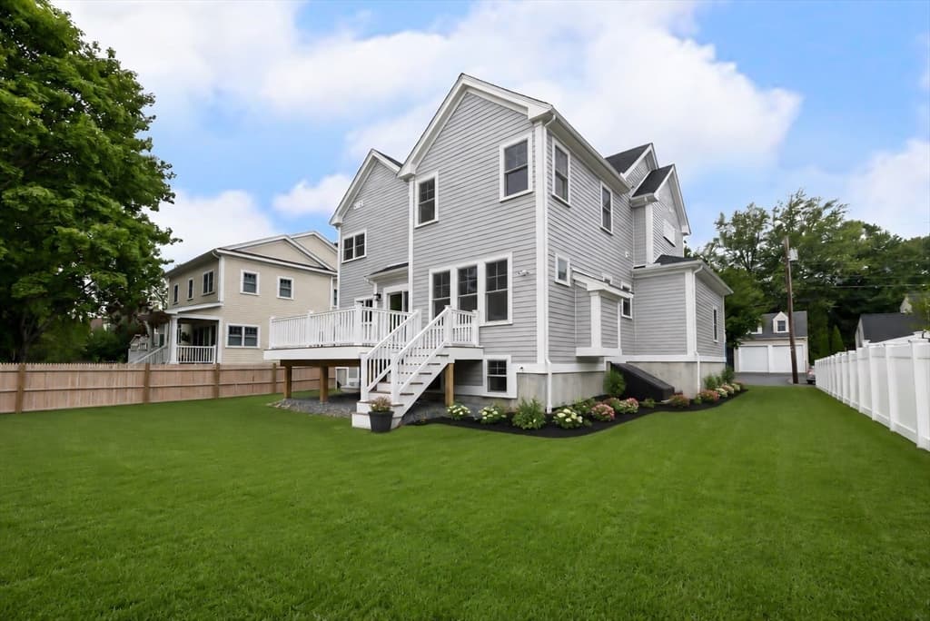 54 Hawthorn Ave, Needham MA 02492 photo 33
