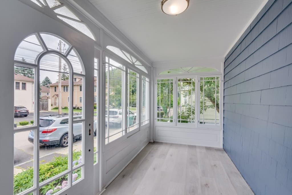 Single Family Residence at 25 Saint George Ave, Norwood MA 02062, photo 5 of 30