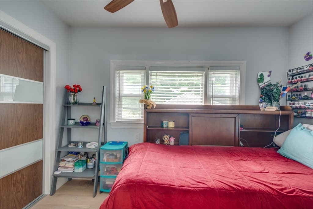 Single Family Residence at 25 Saint George Ave, Norwood MA 02062, photo 14 of 30