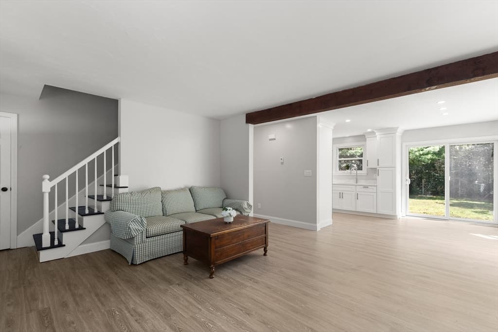 119 Hayway Rd, Falmouth MA 02536 photo 9